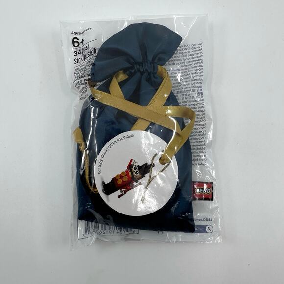 Lego 5004420 Christmas Ornament Nutcracker Toy Soldier 34 Pieces Set Ages 6+ - Picture 2 of 3